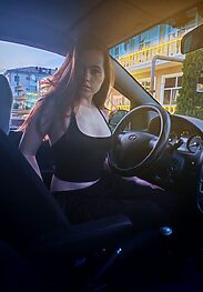 Анжела